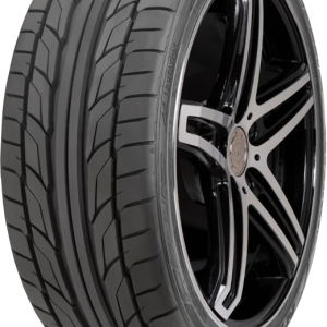 245/45ZR18 NiTTo 555G2A